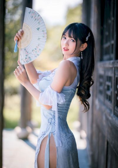 无人区卡一卡二卡三人伦的功能介绍_无删减在线播放
